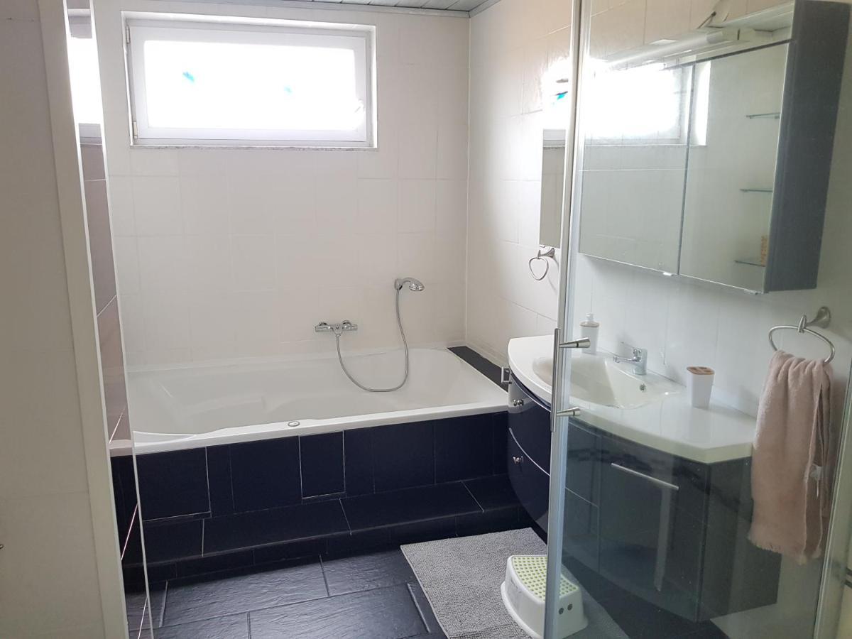 Grosse 130Qm Ferienwohnung Mit Whirlpool Sulzbach  Exteriér fotografie